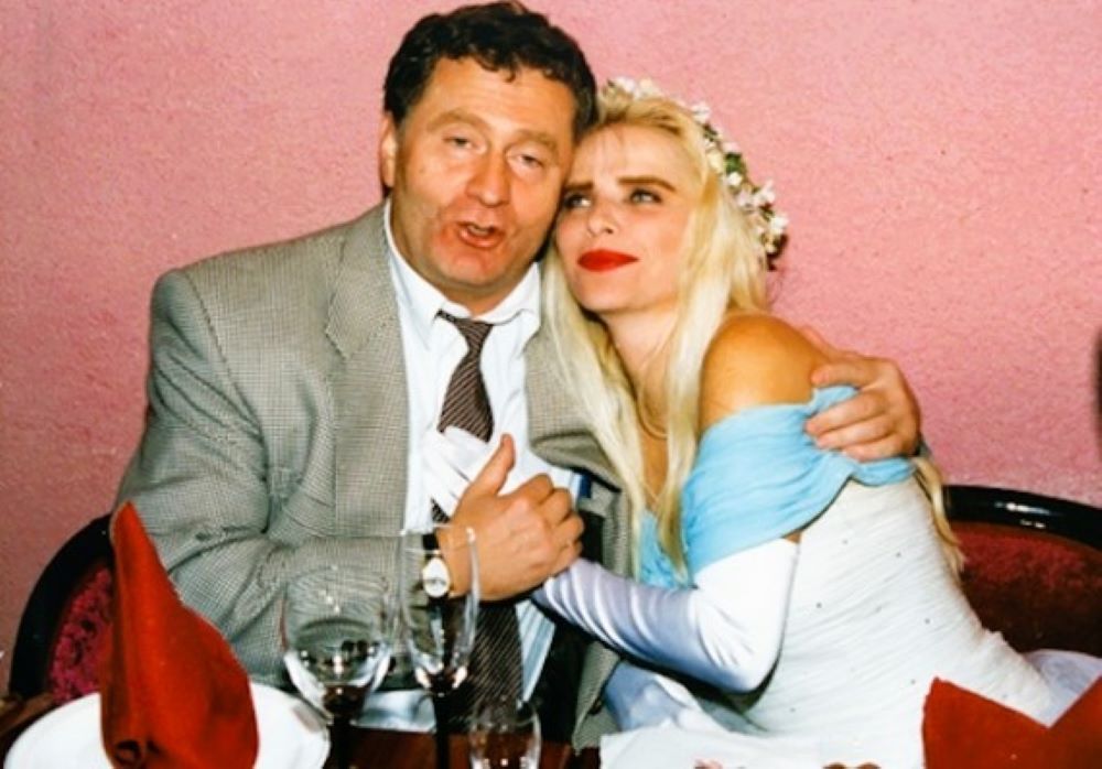 Чиччолина в политике